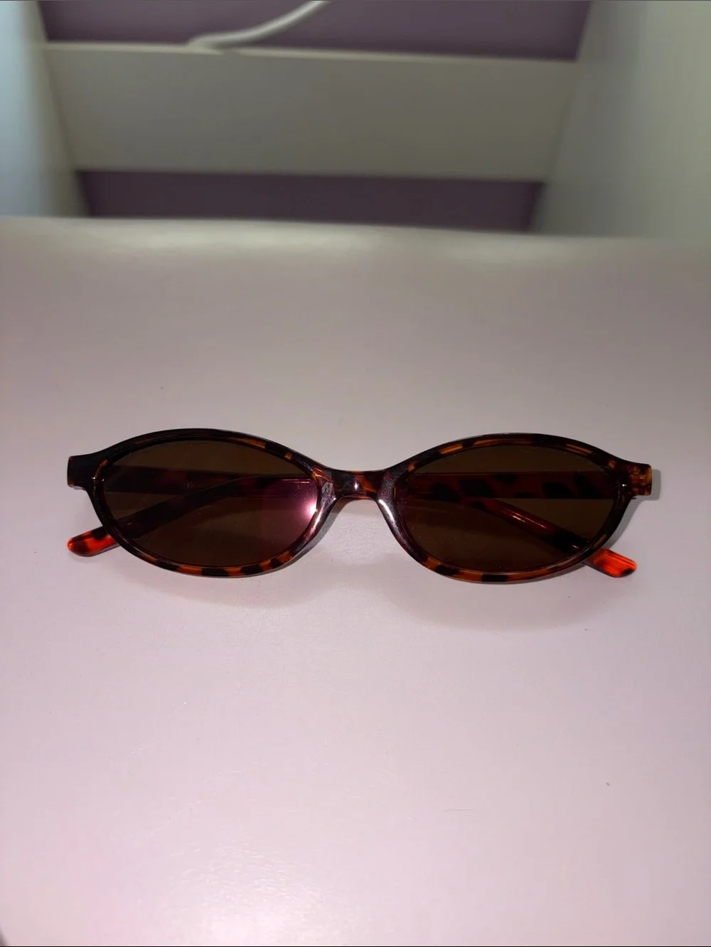 Tortoiseshell Slim Oval Sunglasses - Brown Lenses